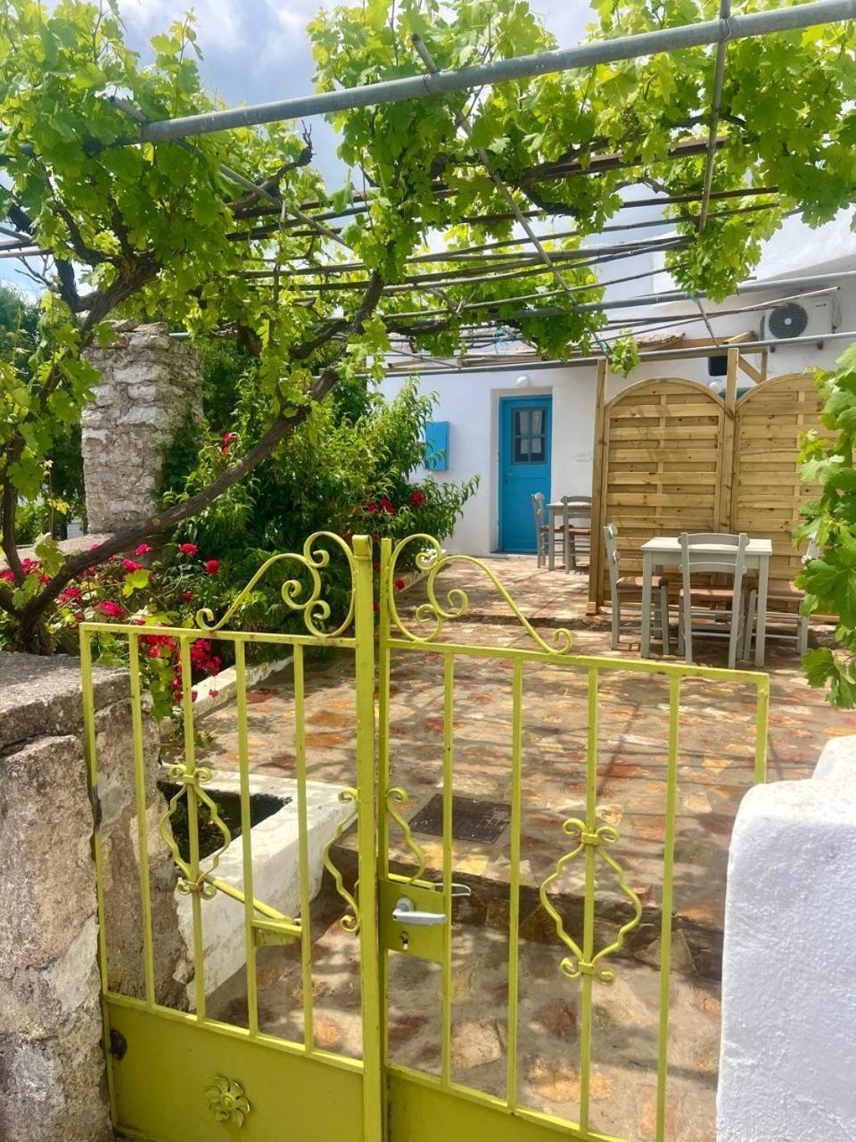 Kamaraki Grande Aroniadika Apartment Kythira Town Luaran gambar