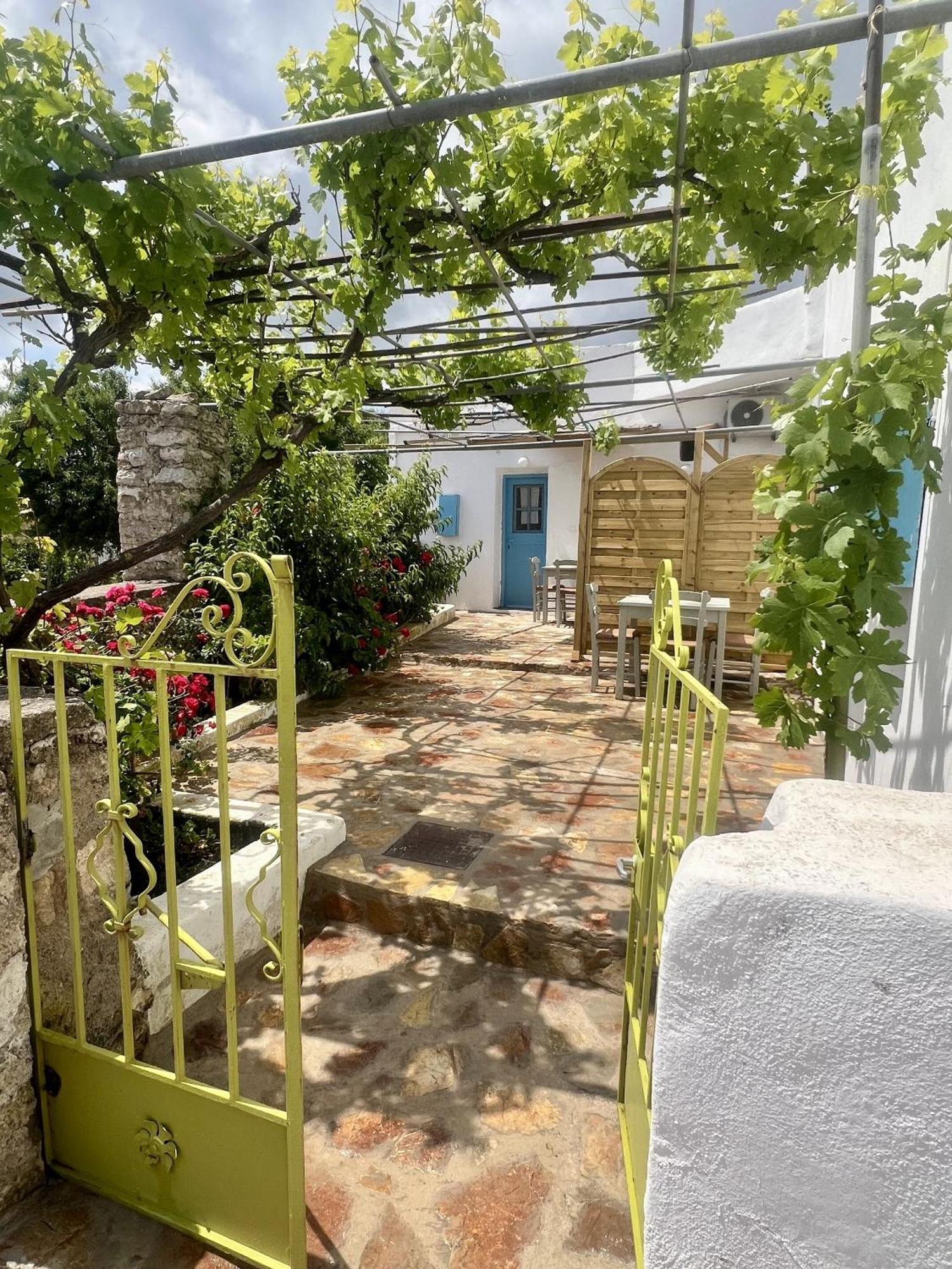 Kamaraki Grande Aroniadika Apartment Kythira Town Luaran gambar
